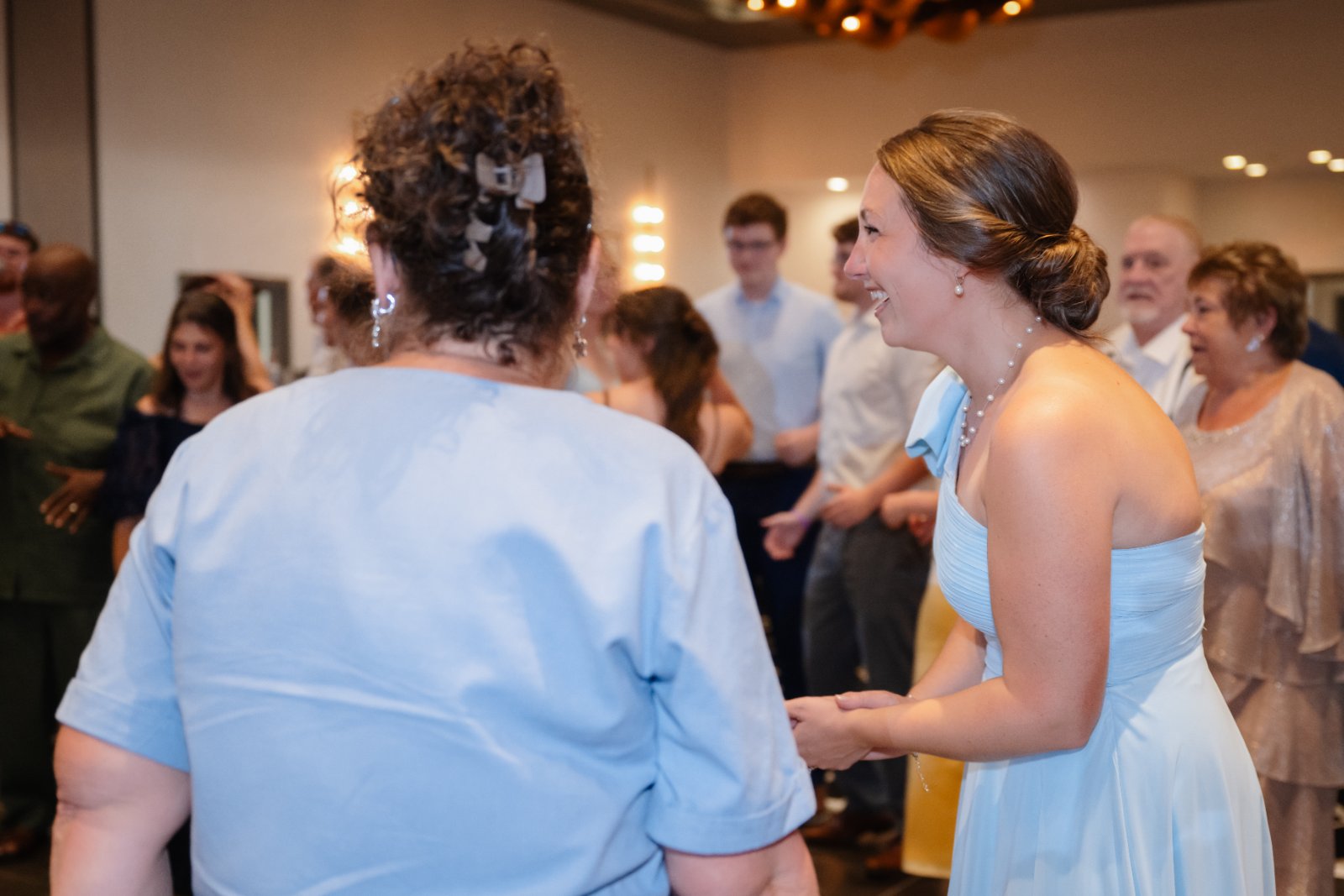 Wedding at Embassy Suites — Photo 13 — September 2026 — Footloose Entertainment Jacksonville
