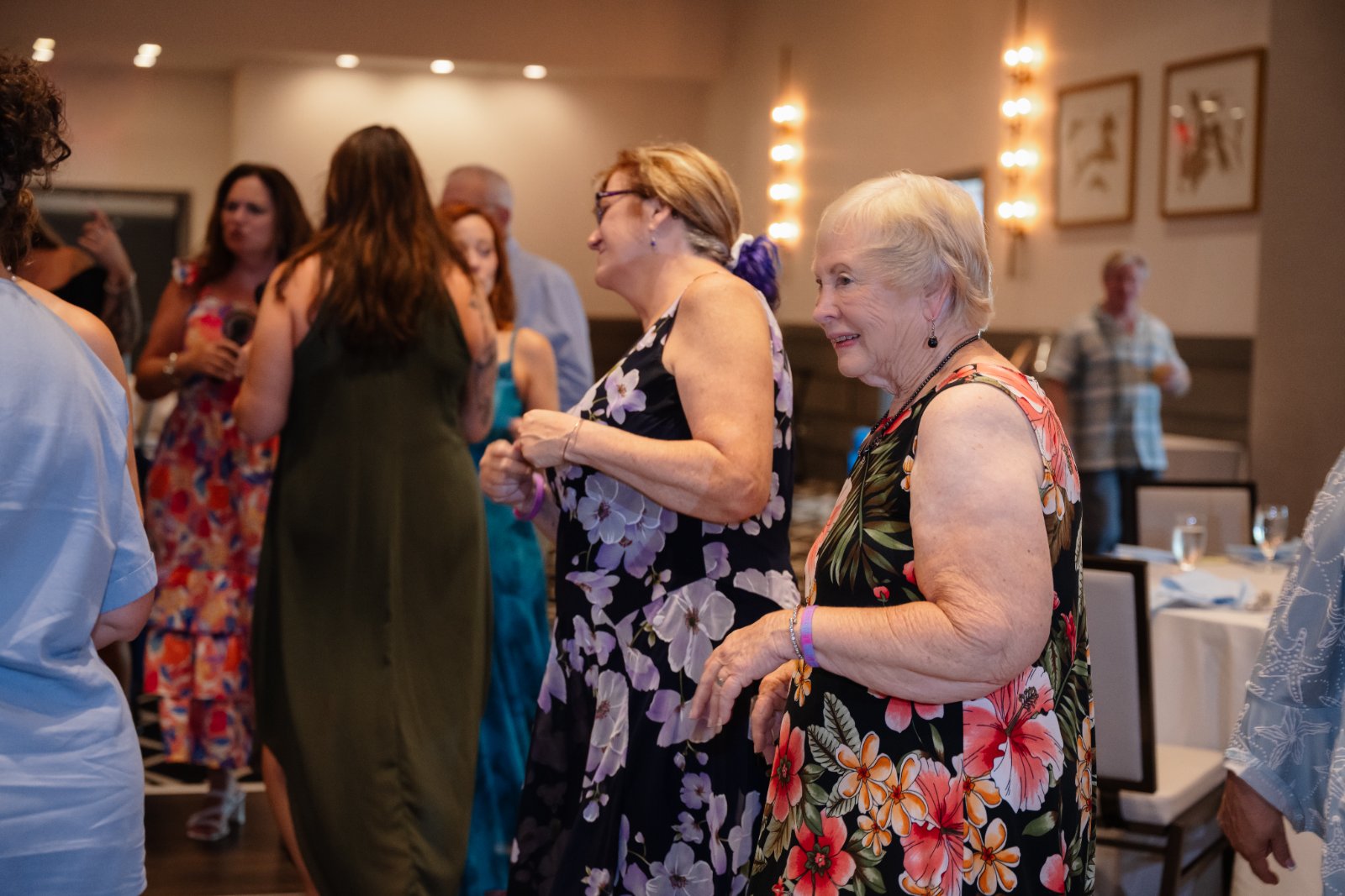 Wedding at Embassy Suites — Photo 16 — September 2026 — Footloose Entertainment Jacksonville