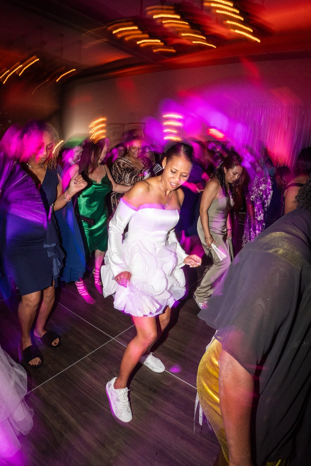 Wedding at Embassy Suites Hotel — December 2025 — Footloose Entertainment Jacksonville